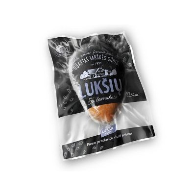 Sūris varškės rūkytas su česnakais  Lukšių 22 %, (pakuotė ~ 330 g), kg